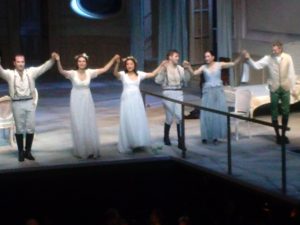 Applaus bei Mozarts "Cosí fan tutte" in der Bonner Oper (c) as