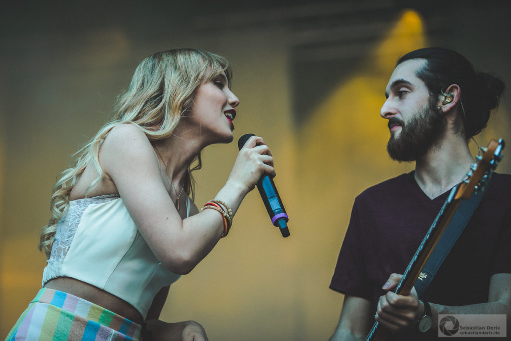 Wer Singt Bei Bibi Und Tina Konzert