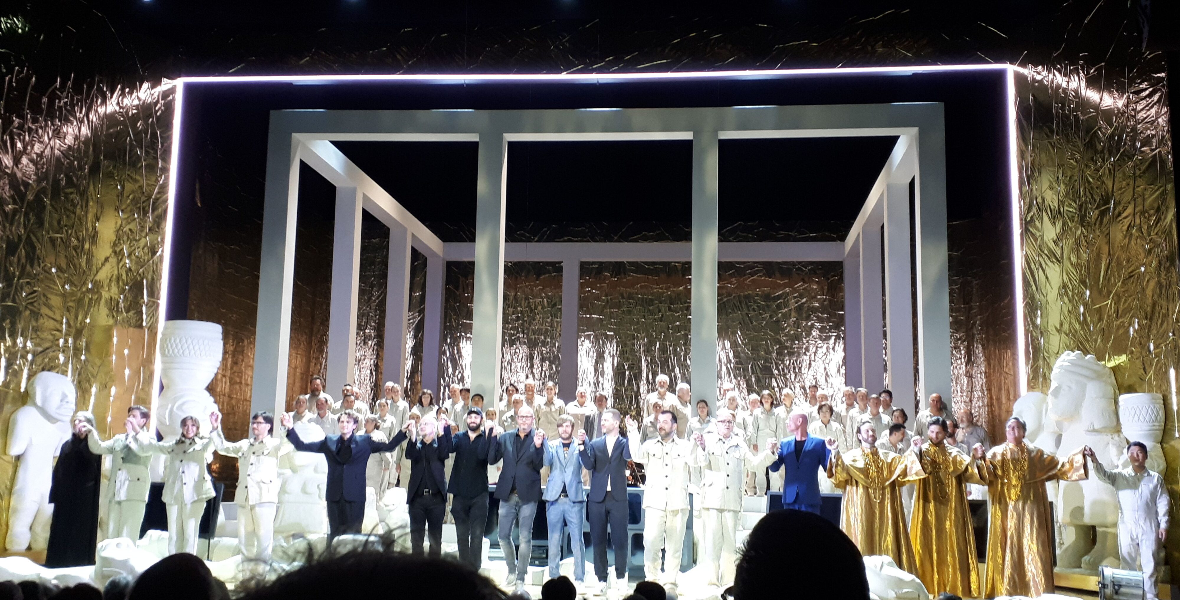 Theater Bonn reminded: „Columbus“ von Werner Egk an der Oper Bonn und weitere intensive, suggestive und opulente szenische Bühnenimpressionen